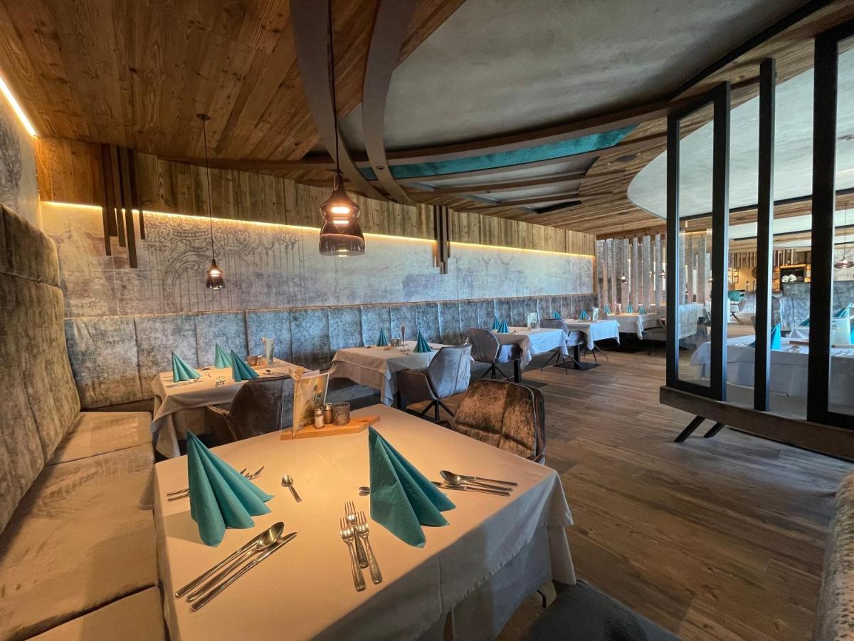 Hotel Nussbaumerhof *** Роденго Екстериор снимка
